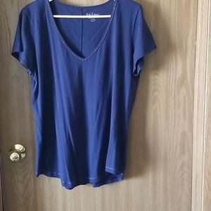 Lilly Pulitzer Vneck Tshirt